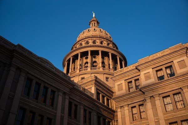 Gerrymandering for dollars, Texas style