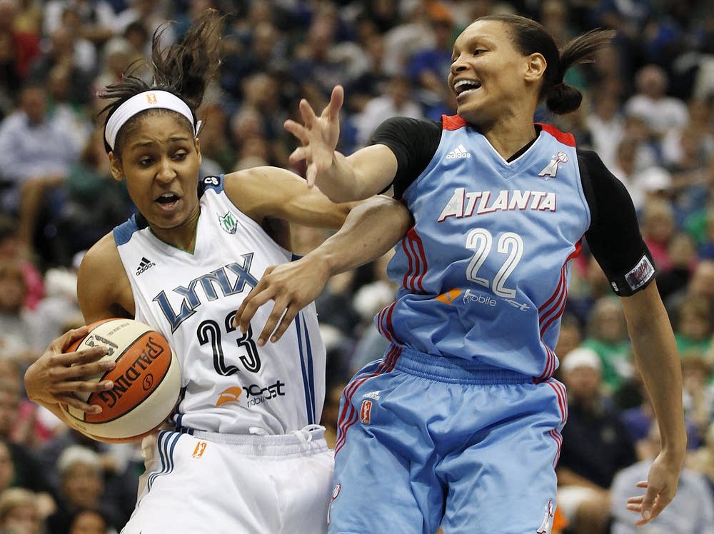 Maya Moore, Armintie Herrington