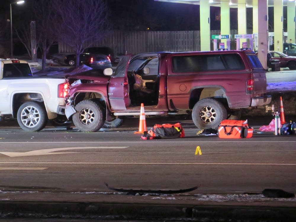 Anoka sheriff Motorist shot by passerby was unstable, waving knife