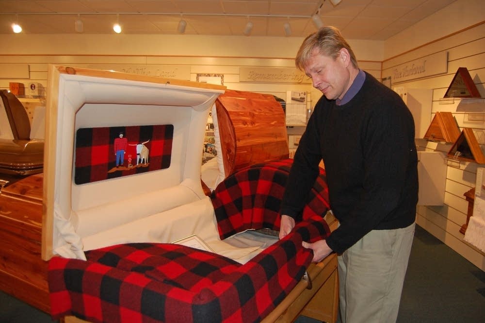 Casket option