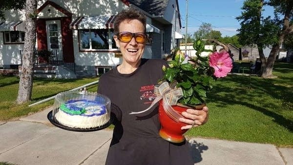 Stranger delivers 4,000 km birthday present, just because
