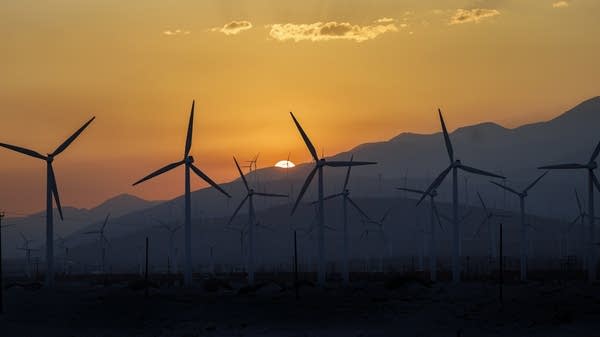 In order to qualify for tax credits, commercial wind and solar projects will now have to meet strict new deadlines.