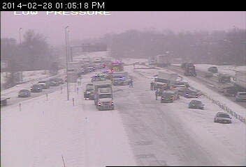 Multi-car crash closes northbound Interstate 35 in Lakeville