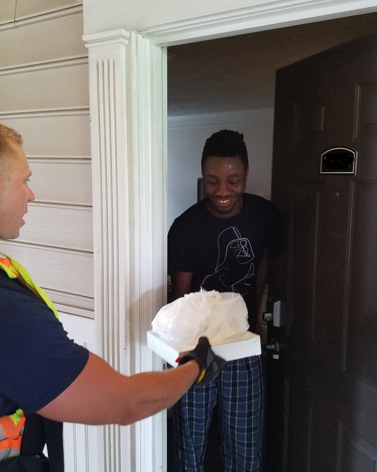 Firefighters deliver pizza after driver is hurt | MPR News