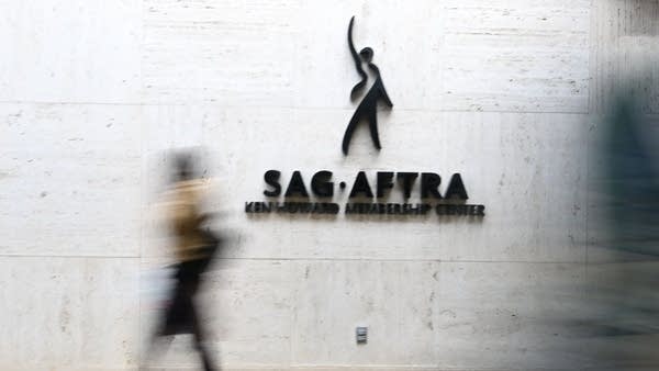 AI concerns stall contract negotiations between game companies and actors