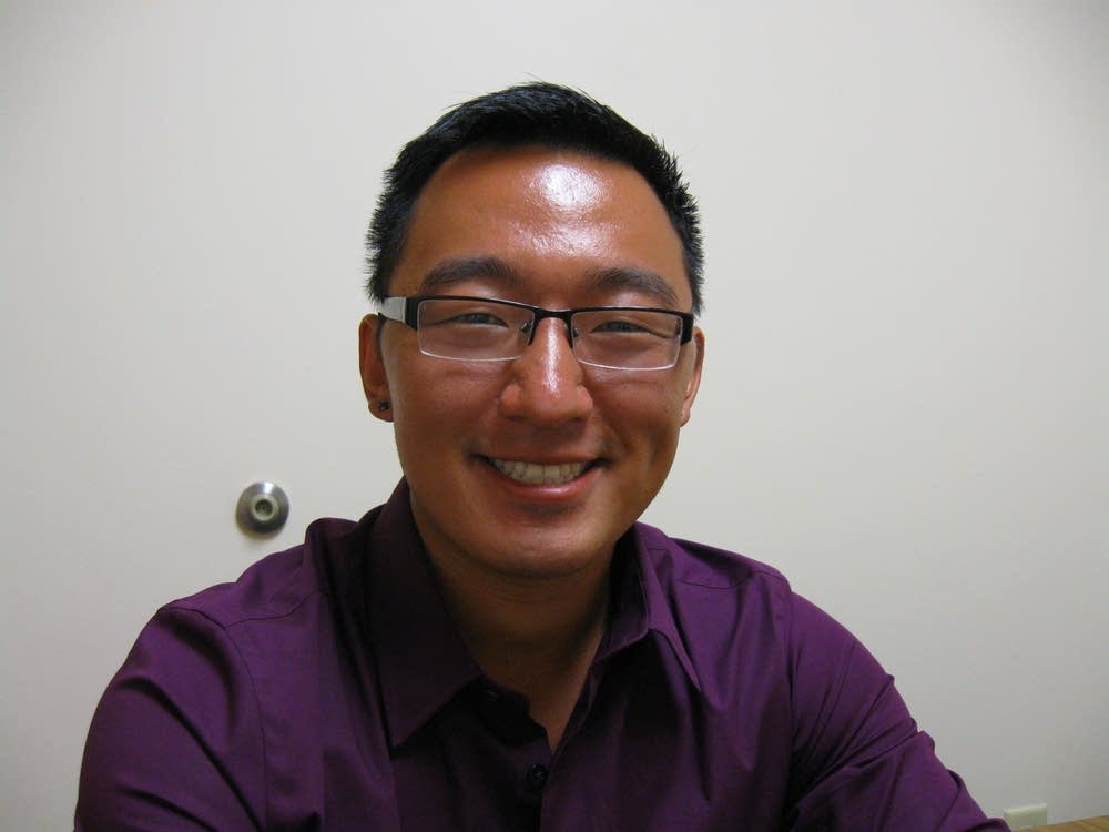 Kham Moua