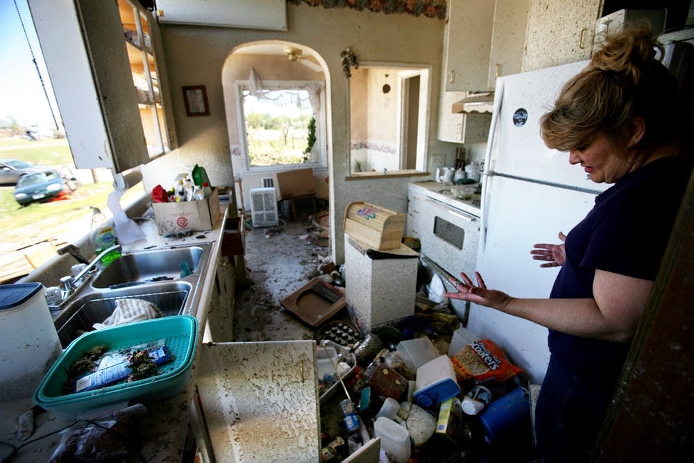 Devestating tornado hits Wadena