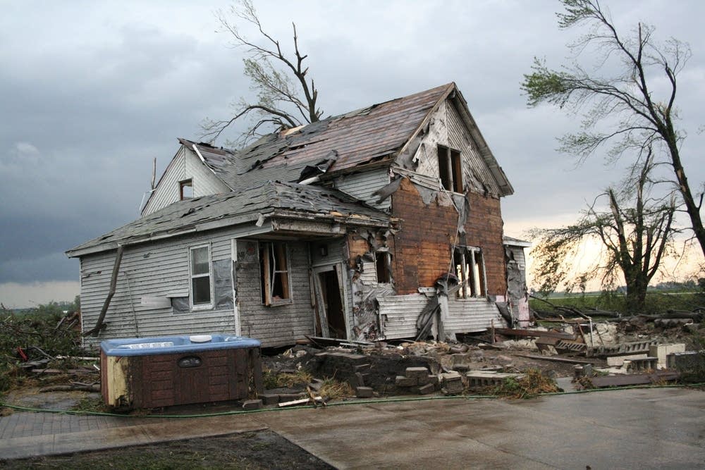 Armstrong, Minn.