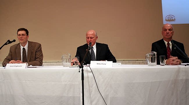 Jason Engbrecht, Jason Engbrecht, Roy Srp