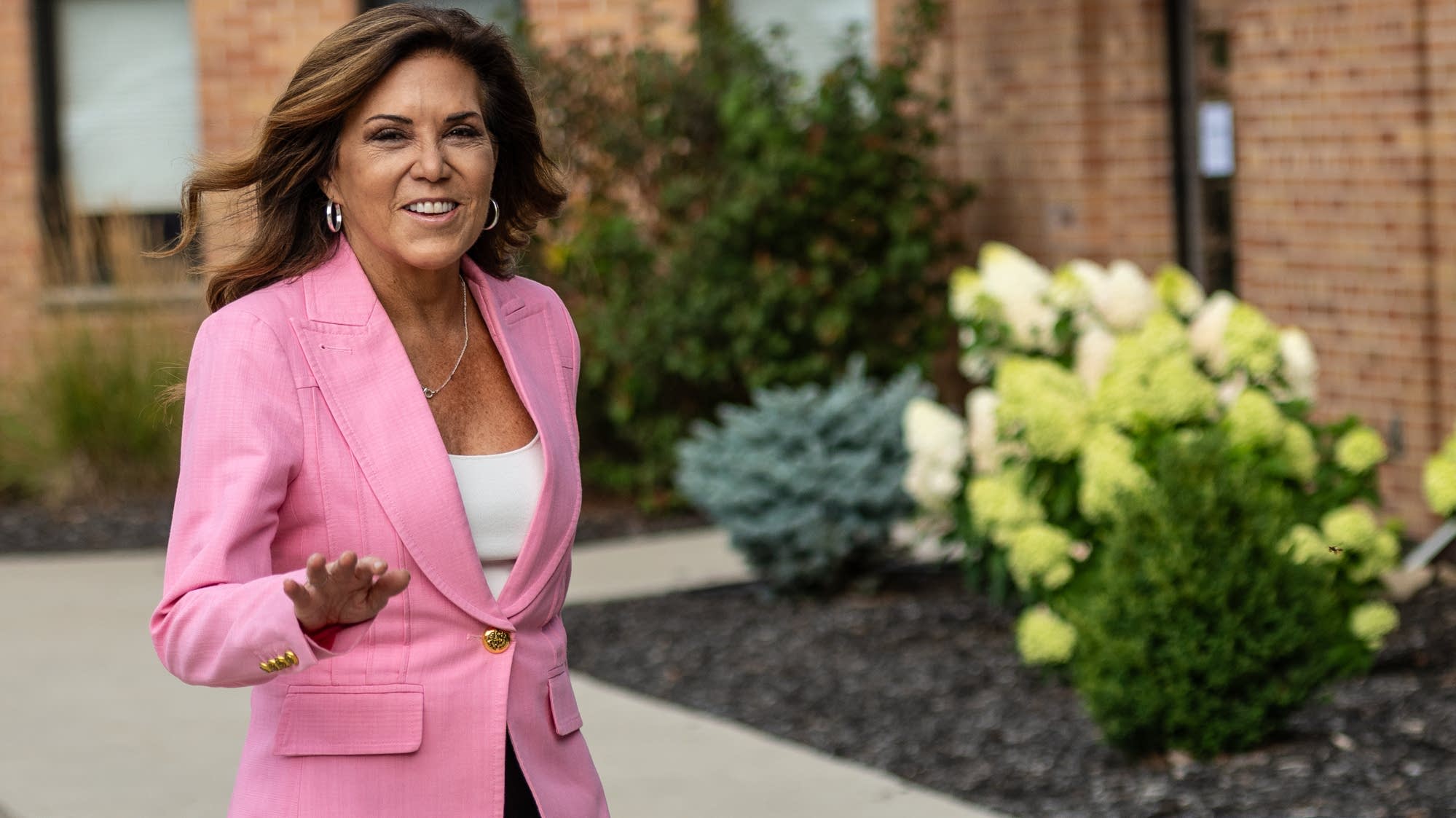 GOP Senate nominee Michele Tafoya says she won't fall in line with national party leadership