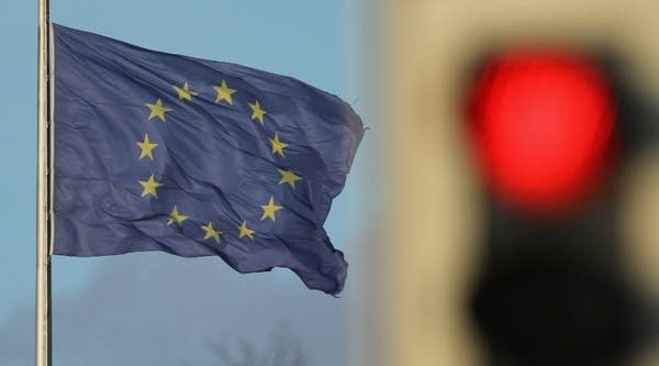 02/09/2018: Europe a sea of calm amid frenzied global market action