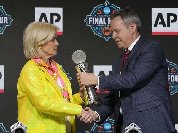 LSU's Kim Mulkey wins AP Coach of the Year for third time