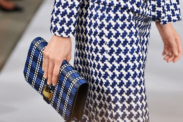 Oscar De La Renta - Runway - Mercedes-Benz Fashion