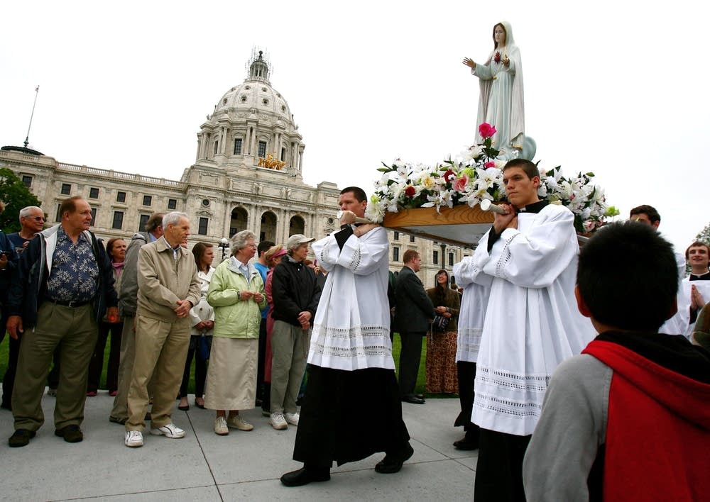 Virgin Mary statue