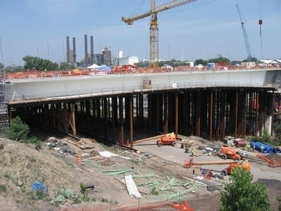 35W bridge construction
