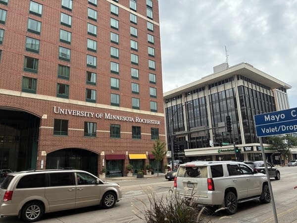 After dropping during the pandemic, Minnesota universities see an enrollment spike