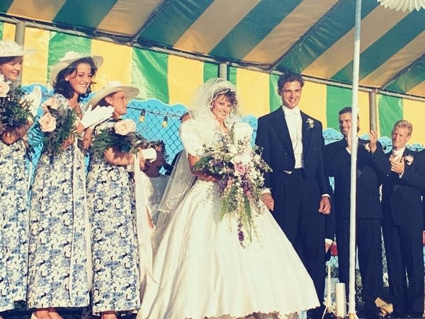 30 years ago this couple said ‘I do’ on top of the Giant Slide at the Minnesota State Fair