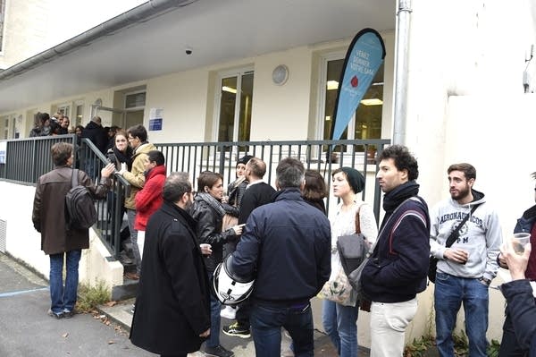 1,000 Words: la solidarité
