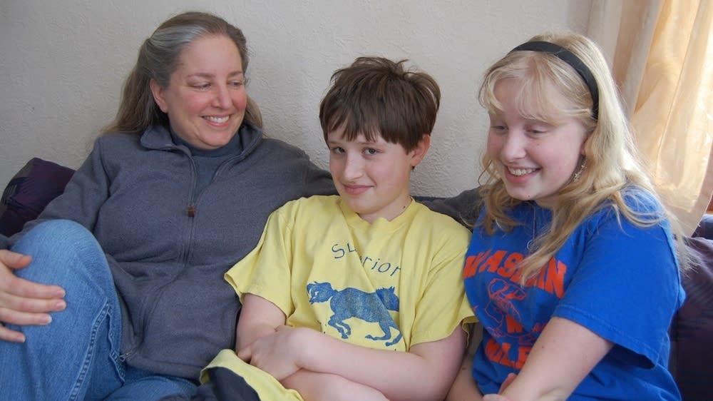 Stimulus saved special ed jobs in Minn., for now MPR News