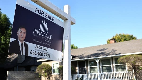 Cooling mortgage rates could be why home buying activity is picking up this fall.