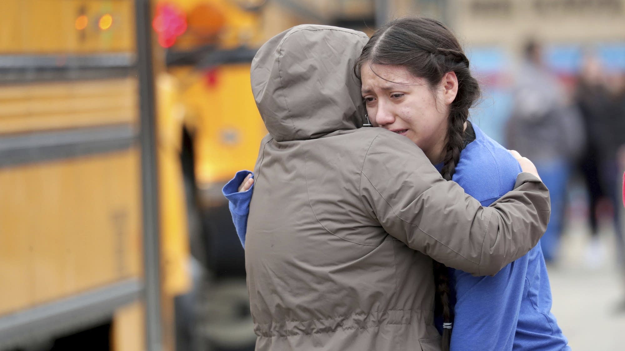 Student in custody after shooting at Milwaukee-area school | MPR News
