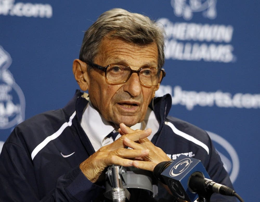 Fired Penn State coach Joe Paterno dead at 85 | Minnesota Public Radio News