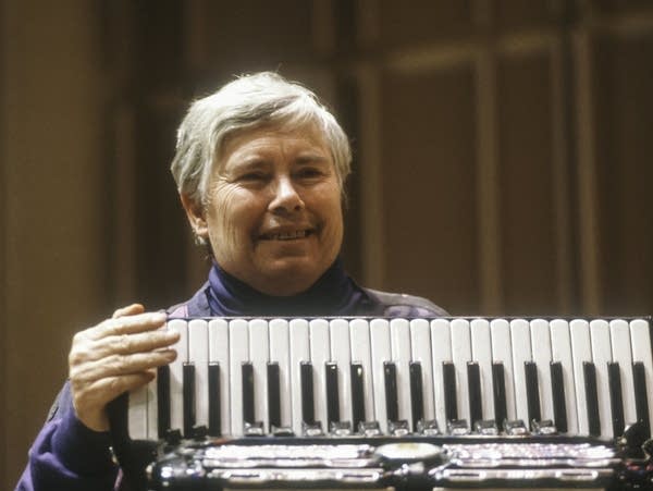 Poster Pauline Oliveros