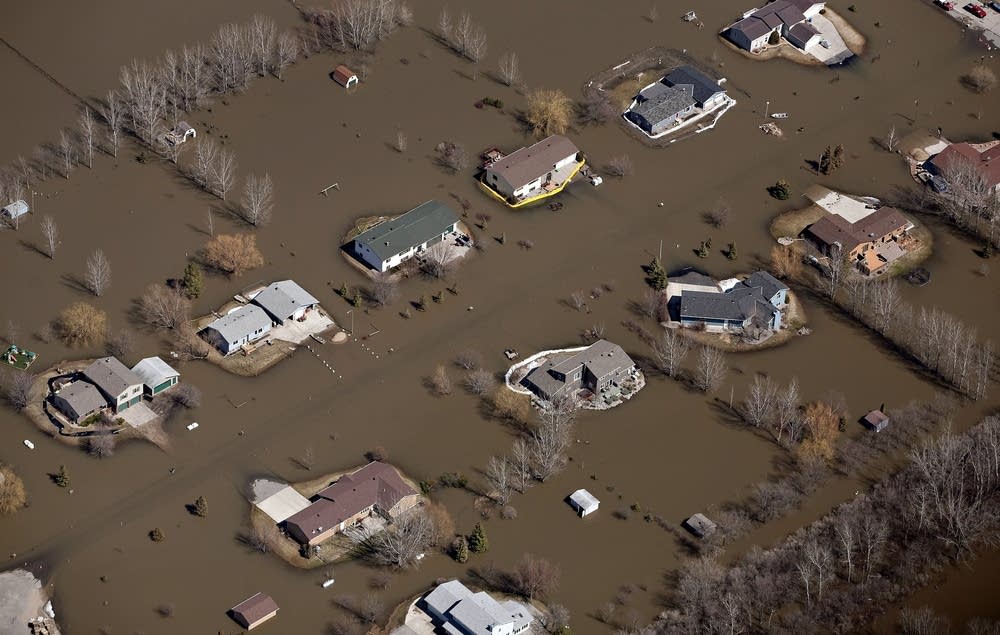Flood aerial - West Fargo, N.D.