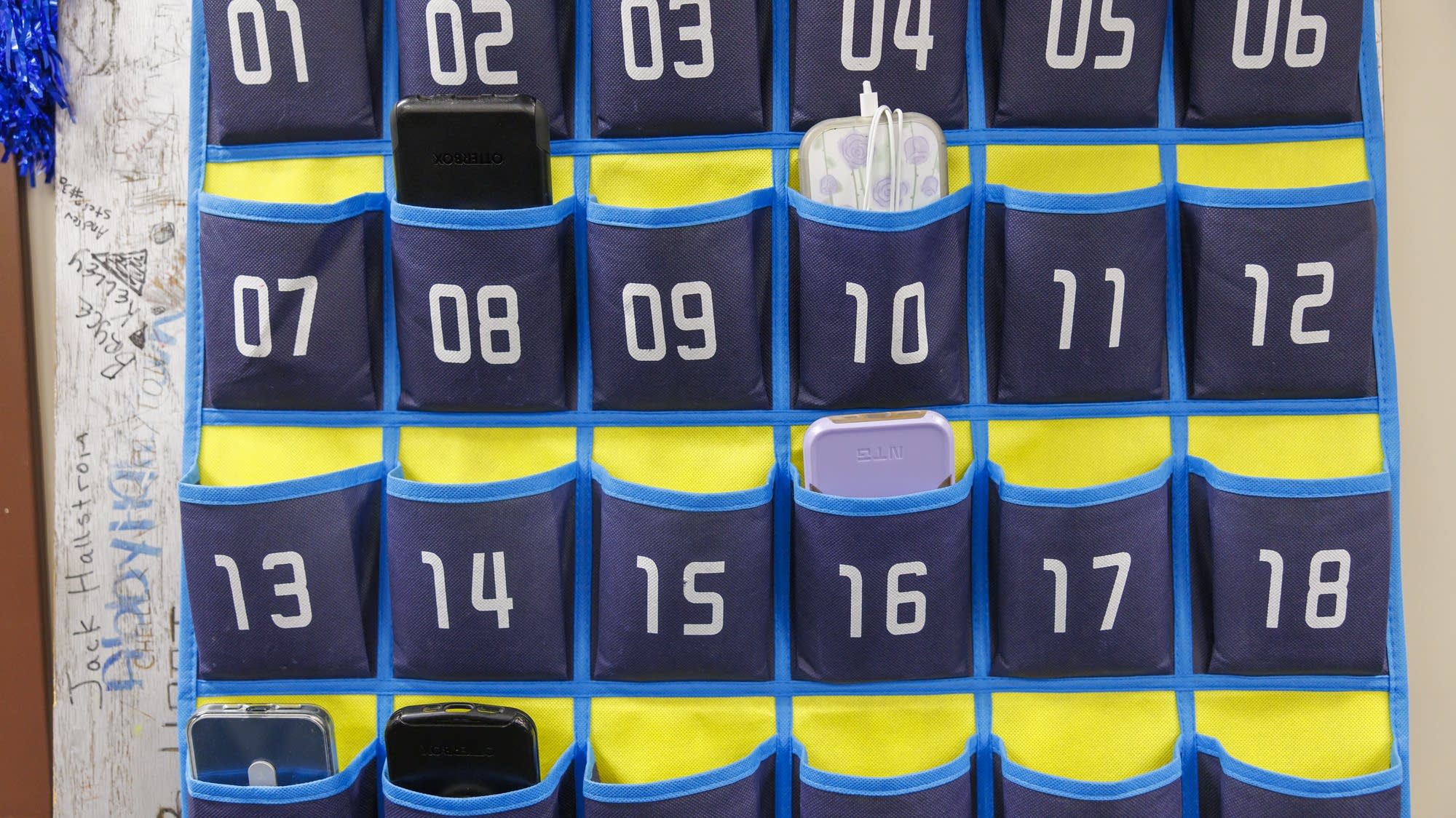 Minnesota principals navigating fast-changing technology when shaping cellphone policies