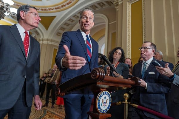 John Thune,John Barrasso