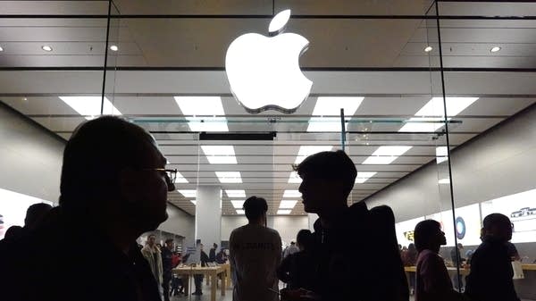 Apple stock gets a downgrade for the new year