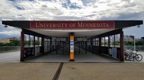 U of M suspends campus classes, moving instruction online over COVID-19 fears