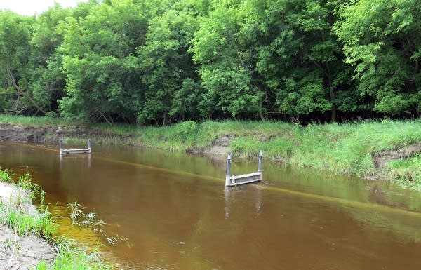 Enbridge crews have installed supports.