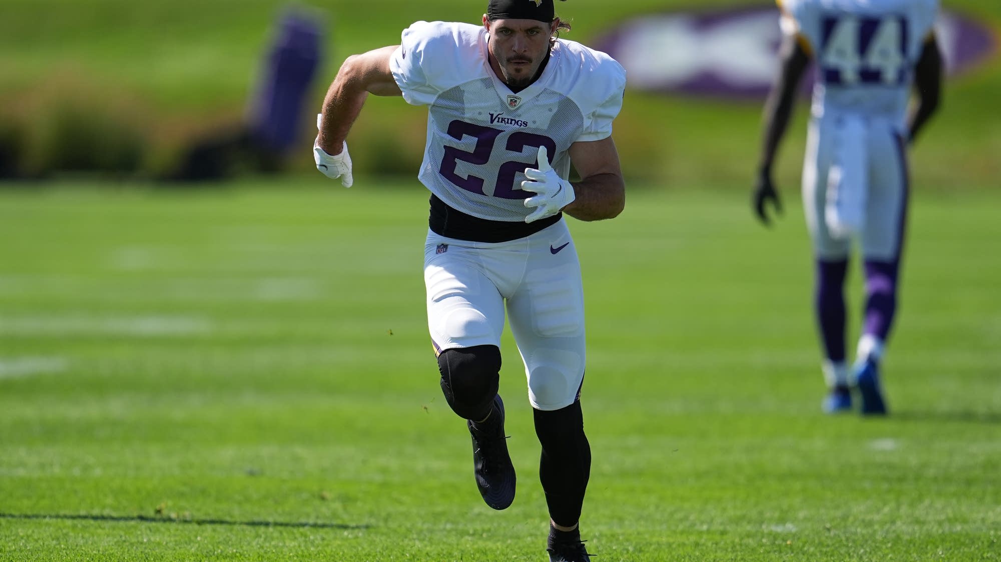 Harrison Smith rejoins the Vikings like he never left