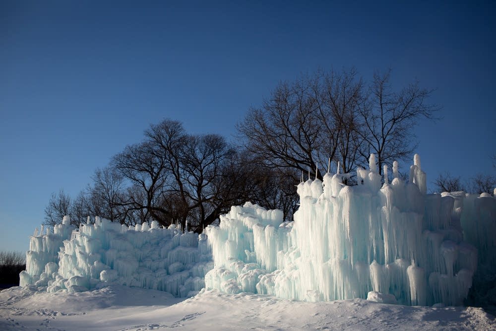 Photos: Eden Prairie ice castle shines in the night ...