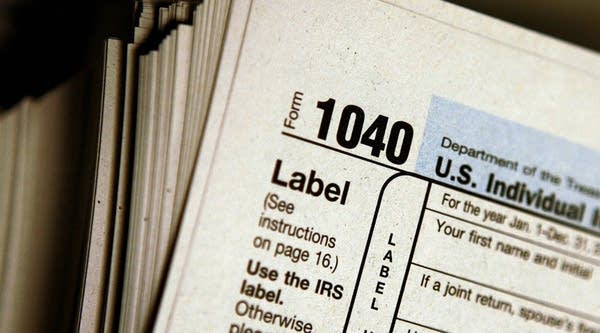 IRS must hold Earned Income Tax Credit refunds until mid-February