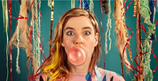 tUnE-yArDs