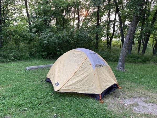 A tent at a campsite