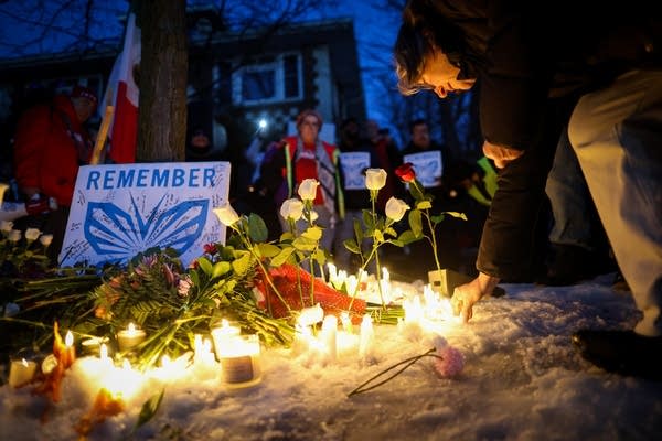 Shaken and reeling from another traumatic week, Minnesotans search for healing and hope