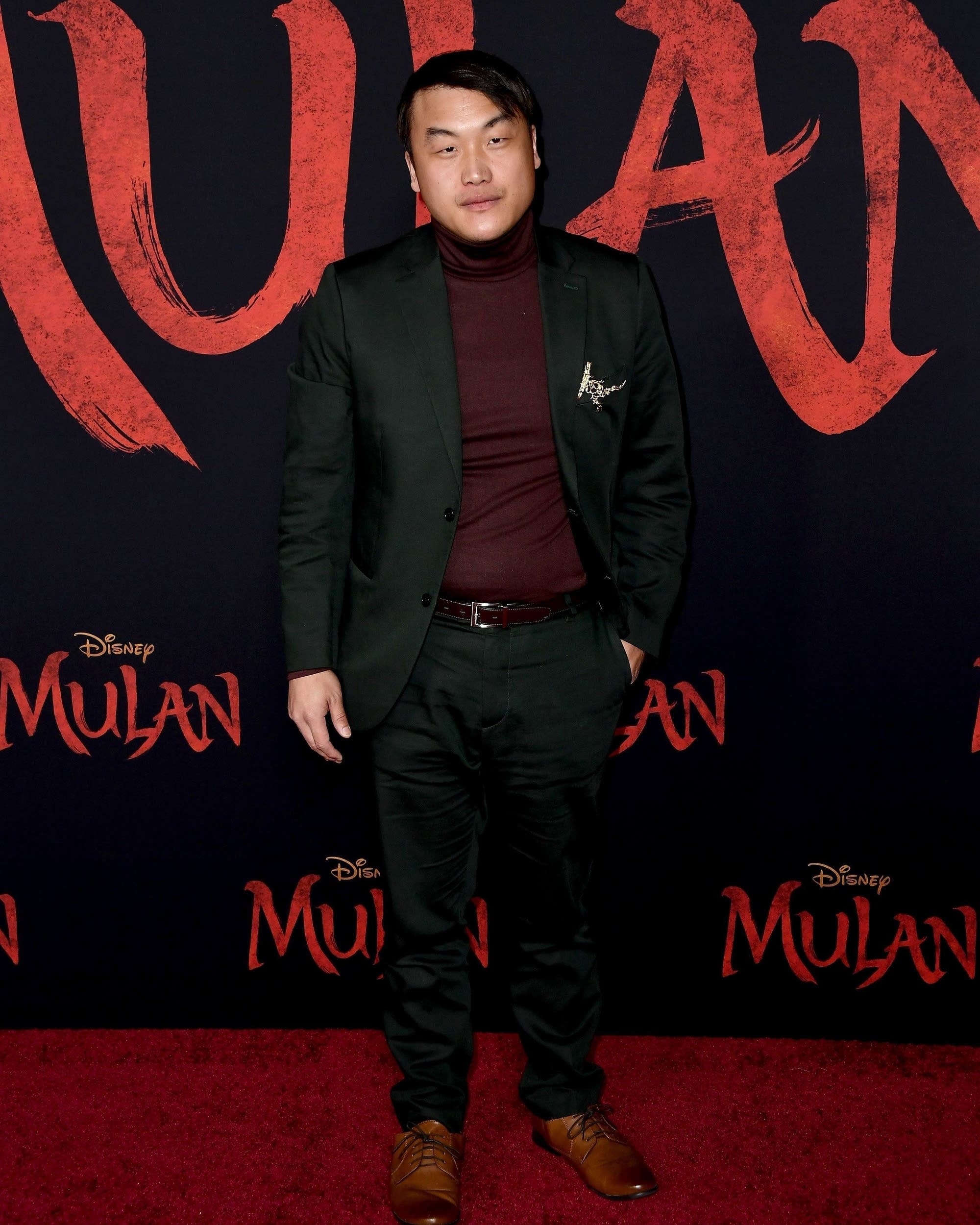 mulan premiere