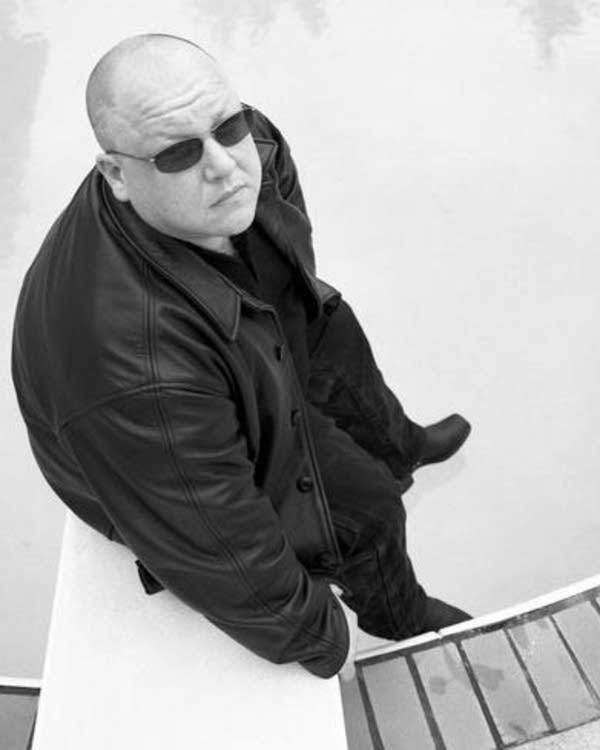 The Pixies debut 'Indie Cindy'