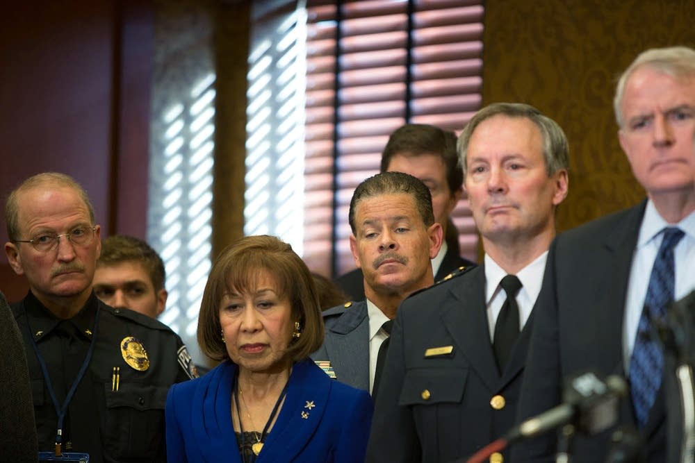 Gun summit