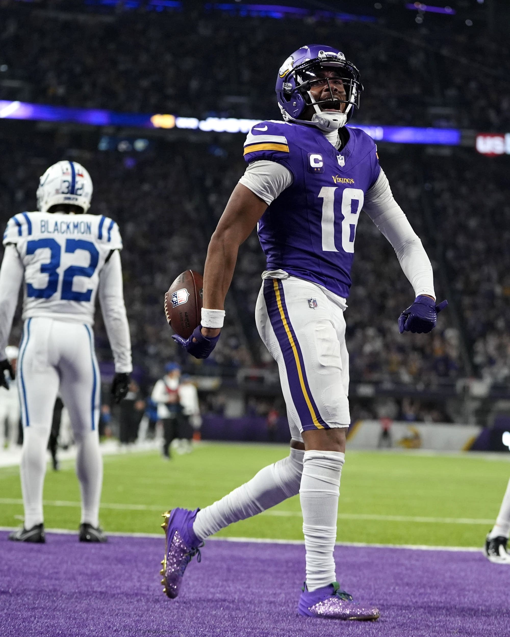 Vikings eager to rev up crowd for December residency at U.S.