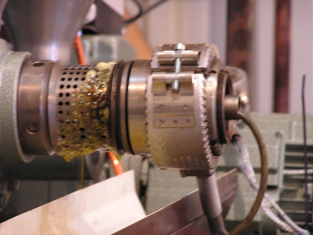 Canola press