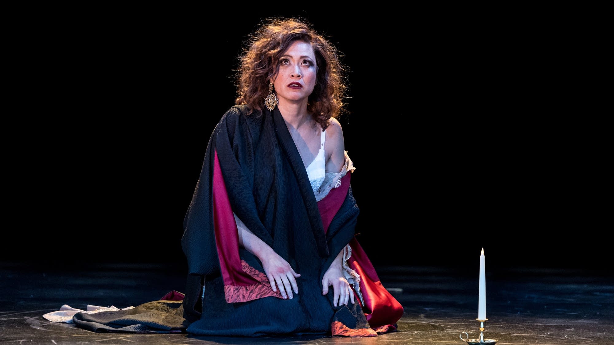 Lady Macbeth as rockstar — Guthrie opens 'Macbeth' with Kiss the Tiger frontwoman&nbsp;