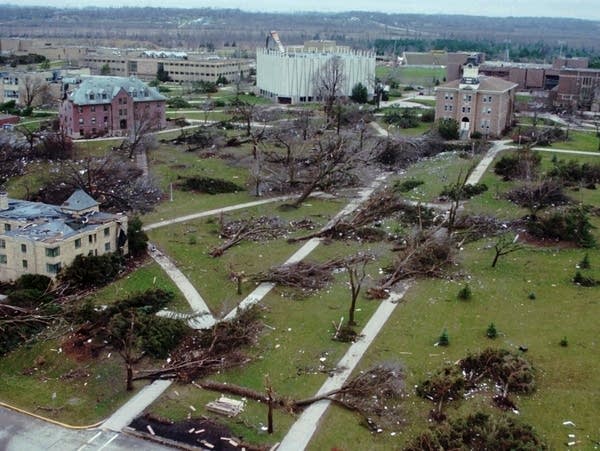 St. Peter tornado, 1998