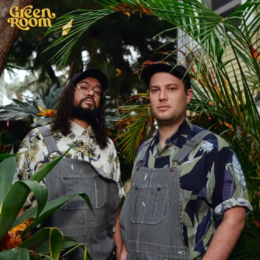 King Pari with Lady Midnight