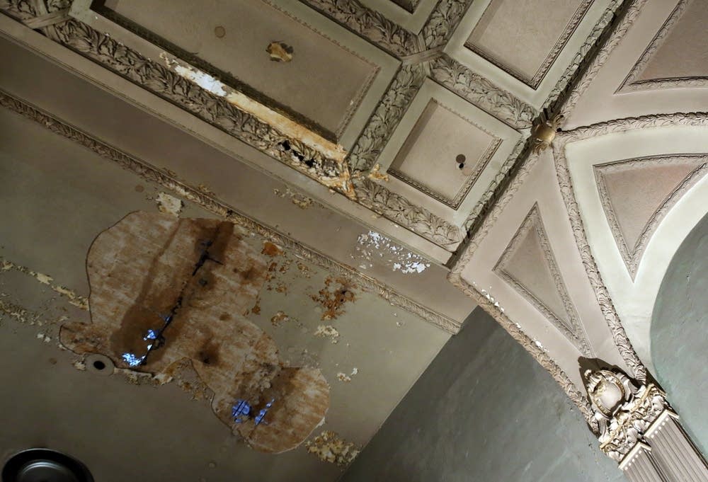 Palace Theatre