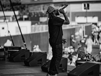 The Pharcyde performing on stage