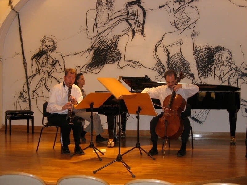 Trio Montecino
